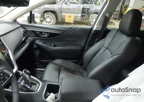 2025 Subaru Outback Touring Xt z USA, uszkodzony, nr VIN 4S4BTGPDXS3251591